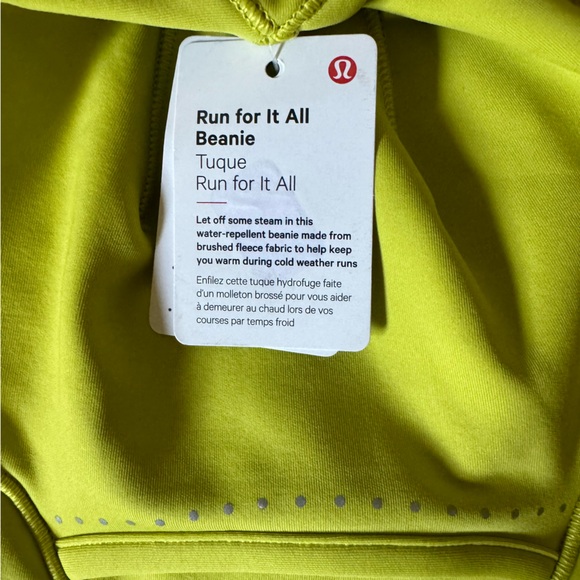 NWT Lululemon Run for It All Beanie Yellow Serpentine $38 original price - Picture 4 of 7